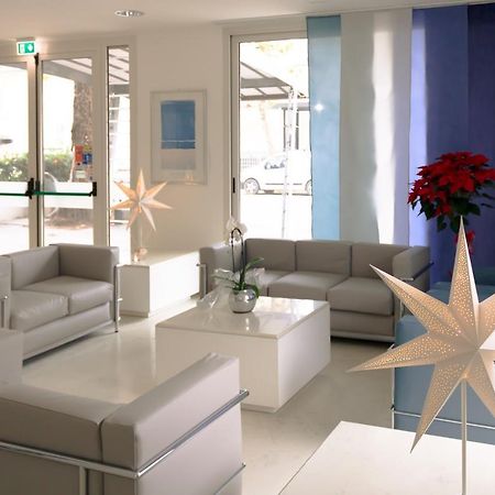 Residence Marittimo Riccione Kültér fotó