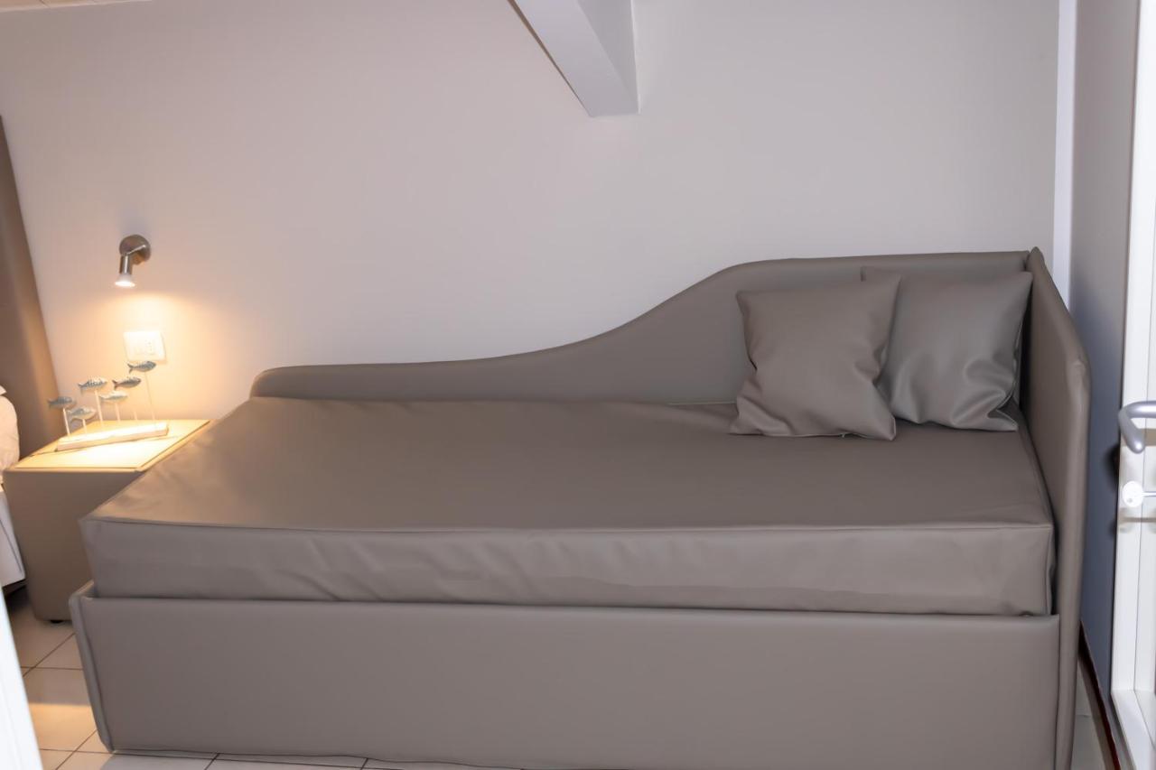 Residence Marittimo Riccione Kültér fotó