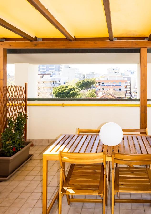 Residence Marittimo Riccione Kültér fotó