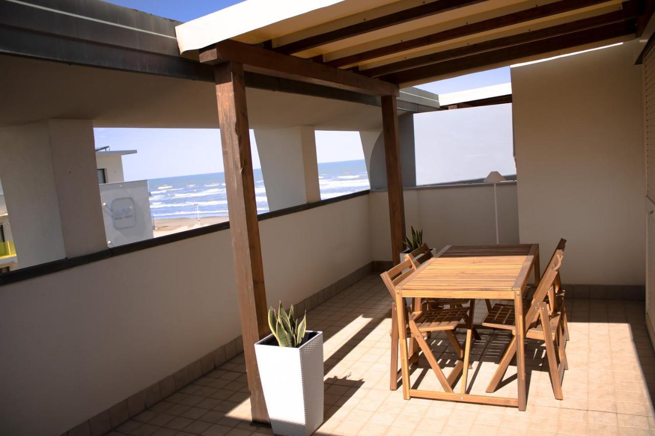 Residence Marittimo Riccione Kültér fotó