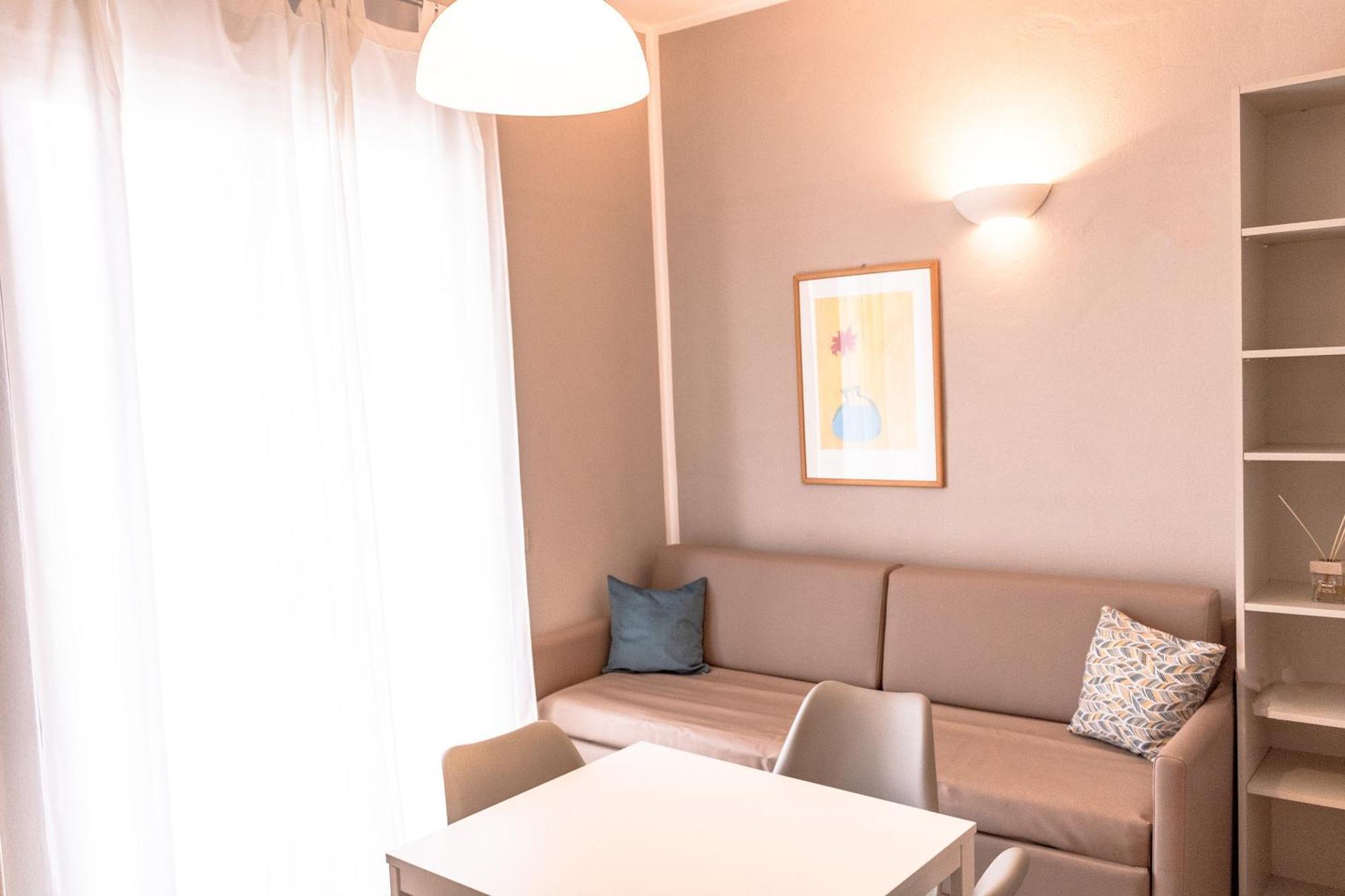 Residence Marittimo Riccione Kültér fotó