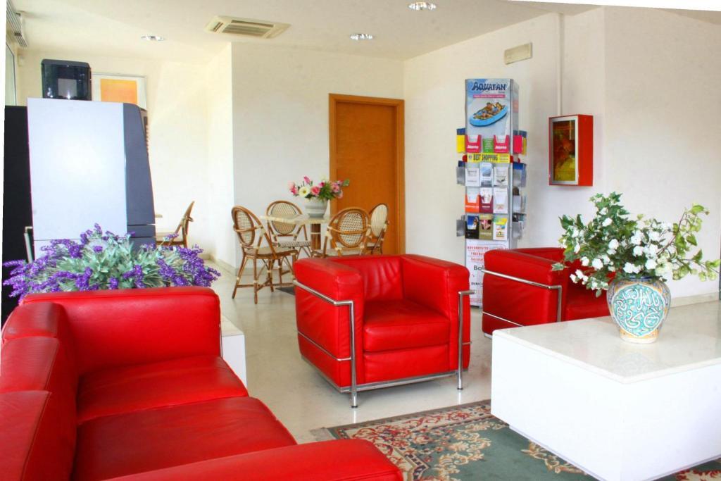 Residence Marittimo Riccione Kültér fotó