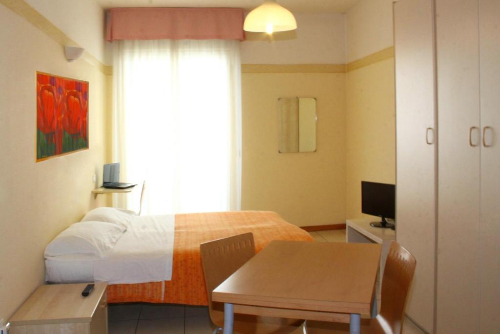 Residence Marittimo Riccione Kültér fotó
